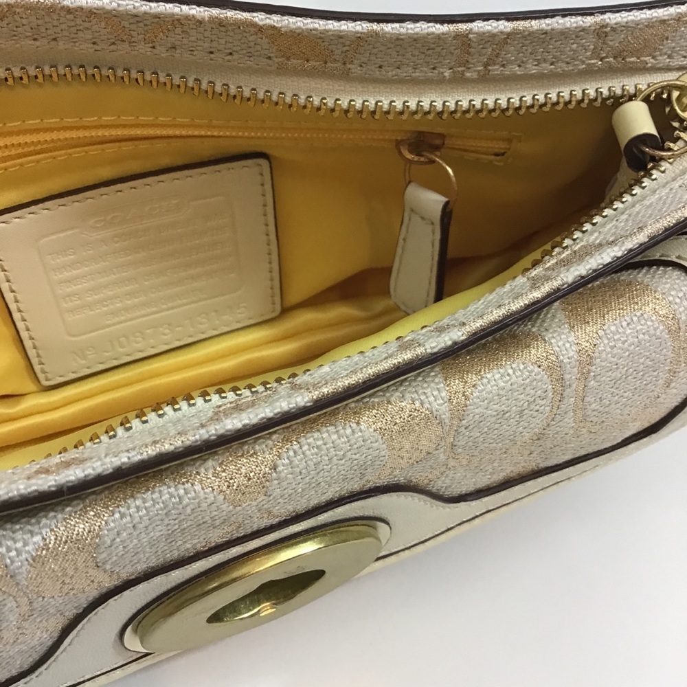 COACH beige / cream /gold wristlet / clutch - Picture 7 of 11